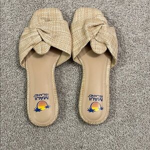 Women's Tan Sandals